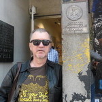 ВЛАДИМИР Ич Иль, 65 (5 фото, 0 видео)