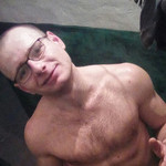 Артем, 33